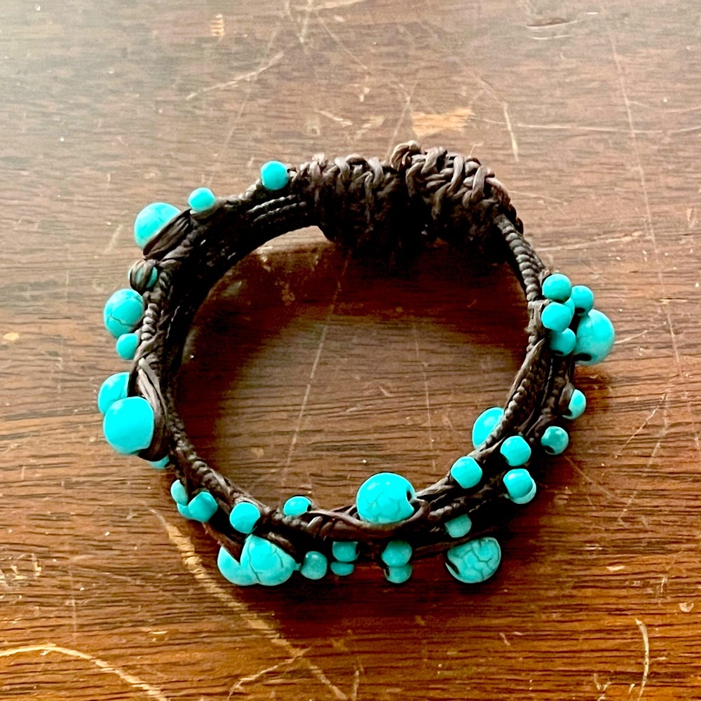 TOURQUOIS COLORED BEADS WRAP AROUND BRACELET